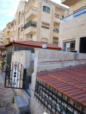 شقه مفروشة للبيع الجامعة الاردنيه