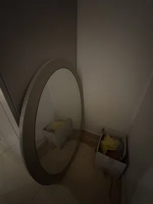 مرايا للبيع شبه فاخره