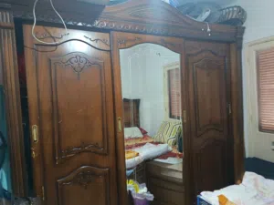 غرفه نوم بحاله جيده للبيع