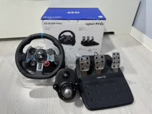 Logitech G29 Driving Force Racing Wheel & Pedals + G Driving Force Shifter Black Steering wheel. Ps5