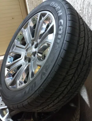 Toyo . 22 . Used3