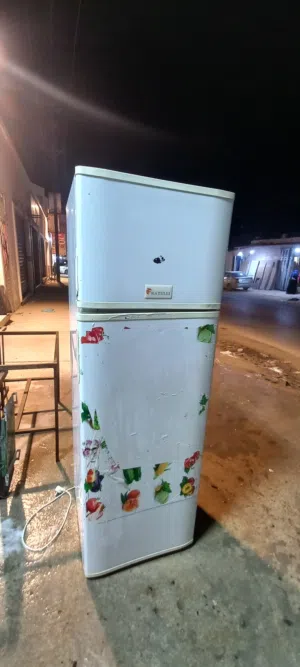 ثلاجة للبيع حوالة مصرفية