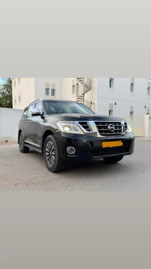 نيسان باترول 2014 بلاتينيوم خليجي وكالة الامارات بدون حوادث صبغت الوكالة