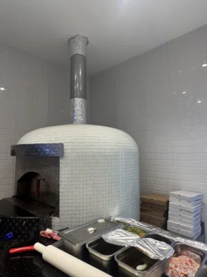 مطعم في موقع مميز للبيع