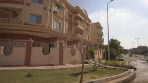 شقه مميزه في العاصمه بسعر مش موجود
