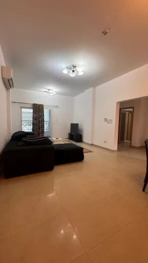 Furnished 2BHK Flats For Rent on Bareeq AL Shatte - شقة مفروشة غرفتين وصالة للايجار في بريق الشاطئ