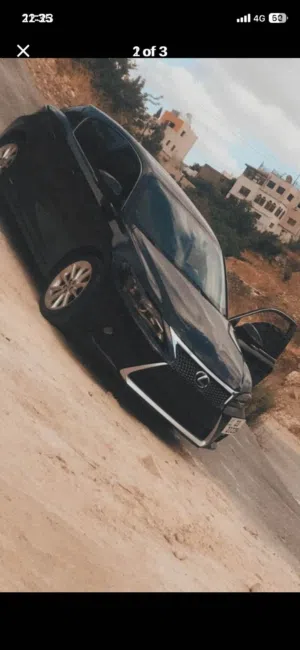 لكزي ct 2011 للبيع