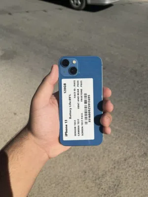 Apple iPhone 13 128 GB in Tripoli