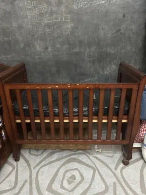 مستلزمات اطفال حضانه للبيع