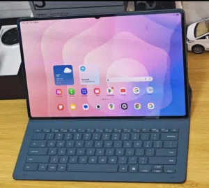 Tab S11 Ultra (wifi)  512 Giga/12 Ram + Keyboard بحالة الوكاله استخدام شهر فقط ( مكفوول BMS )