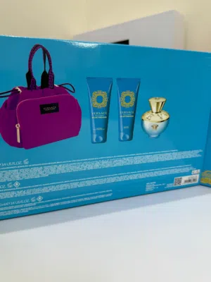 عطور وبكجات