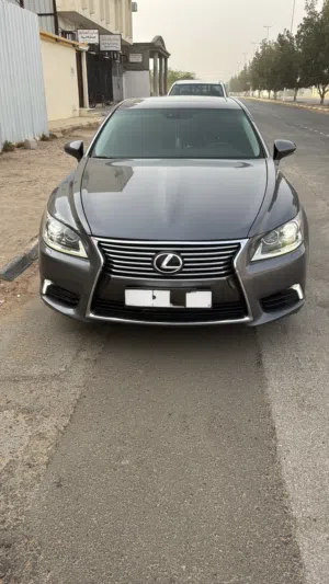لكزس LS2014
