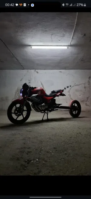 QJ MOTOR NX150cc