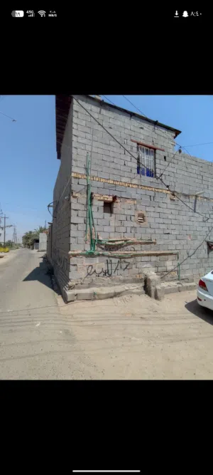 205 m2 More than 6 bedrooms Townhouse for Sale in Basra Karmat Ali