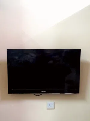 للبيع شاشه SONY