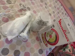 يد كهربائية من نوع مولينكس حديدة لم تستعمل
