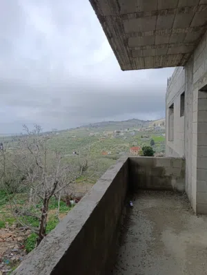 شقة للبيع في برقة