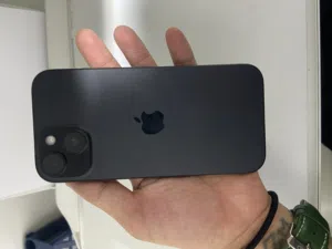 Iphone 15 128gb, no Damage. Apple care till November 2026