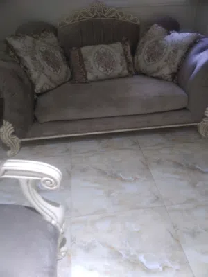 لسرعة البيع صالون لسه متجدد