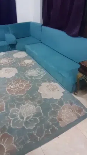 مد عربيمع طاولتين زان