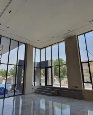 فني زجاج والالمنيوم