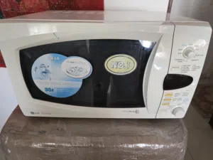 ميكرويف إل جي 30 لتر
