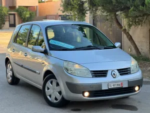 Used Renault Scenic in Tripoli