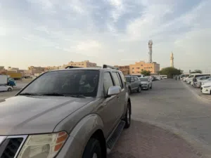 للبيع نيسان باثفندر دبل 2009