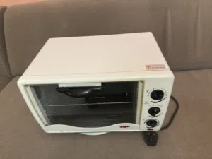 Zen electric oven.