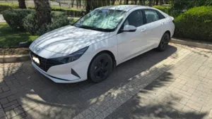 HYUNDAI ELANTRA 2022
