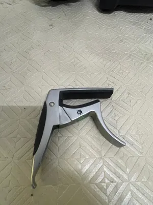 ‏جيتار و عود ‏.‏ مستعمل‏1