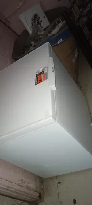 فريزرات فريزر ايطالي شبه وكاله + فريزر 130 سم لون ابيض + فريزر بوظه