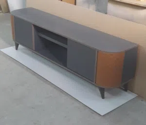 طاولات وسط خشب ودهان الون حسب الطلب مكون من ثلاث قطع