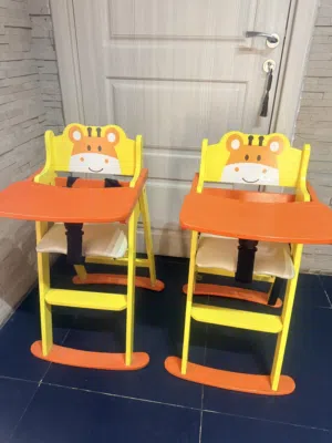 كراسي طعام أطفال خشب عدد 2