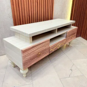 ميز بلازمه