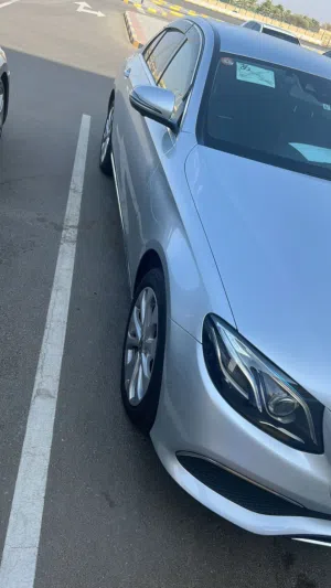 Used Mercedes Benz E-Class in Al Dakhiliya