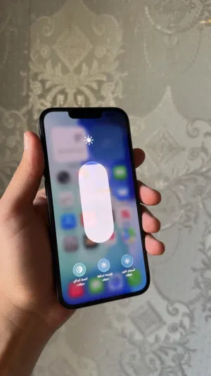 Iphone14 بطاريه 88 ولا شخط الجهاز عمره ما وصل صيانه