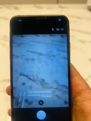 Apple iPhone 11 Pro Max 64 GB in Tripoli