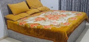 فرشة تخت كبيرة مزوجة للبيع