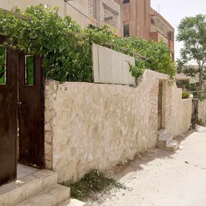 200 m2 5 Bedrooms Townhouse for Sale in Zarqa Other