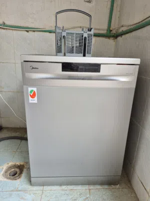 غسالة اطباق ميديا نظيفه