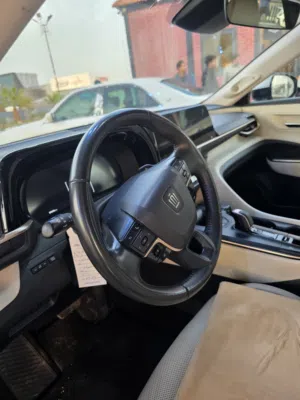 كراون ماجستا 2023 للبيع فول مواصفات