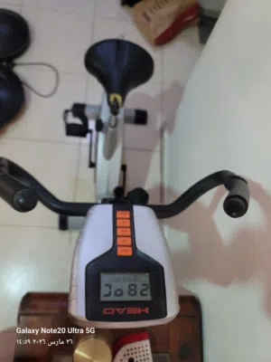 جهاز رياضي  exercise machine