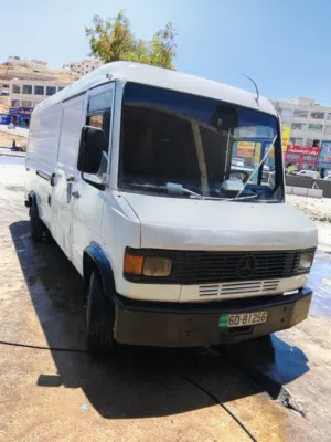 باص مرسيدس موديل 1992 بحاله جيده شصي طويل للبيع