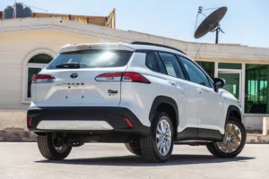 Toyota Cross hybrid 2025