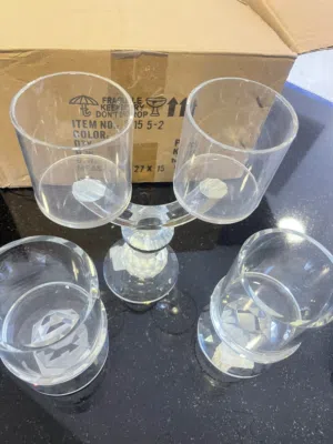 طقم شمعدان كرستال جديد بالكرتونه