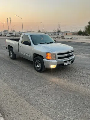 Used Chevrolet Silverado in Kuwait City