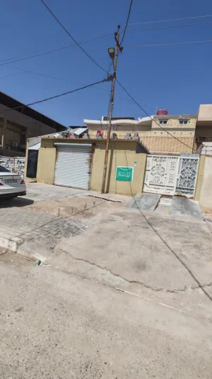 200 m2 More than 6 bedrooms Townhouse for Sale in Basra Maqal