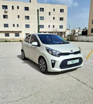 Used Kia Picanto in Ramallah and Al-Bireh