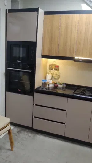 شقة مؤثثة للايجار بمجمع الامل